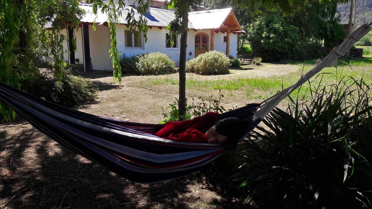 Hostel Lc Hoyo de Epuyén Buitenkant foto